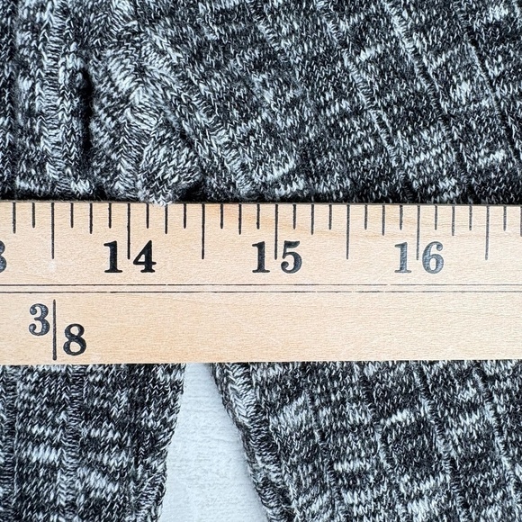 Abercrombie and Fitch Fitted Heather Gray Long Sleeve Midi Sweater Dress M - Picture 6 of 8